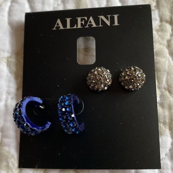 Alfani  Earrings  set of 2 - Picture 1 of 5